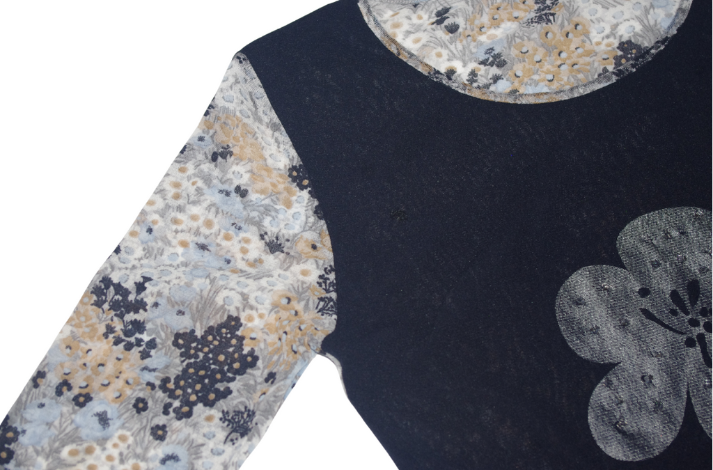 3/4 Sleeve Navy & Floral Pattern Mesh Top Flower Motif