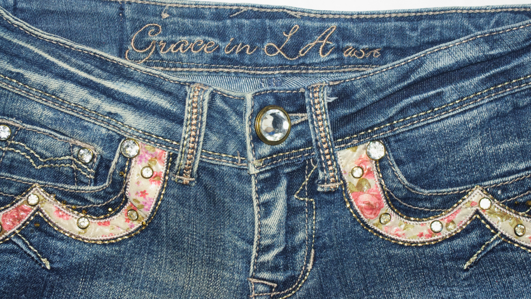 Y2K Floral Embellished Denim Capri Jeans
