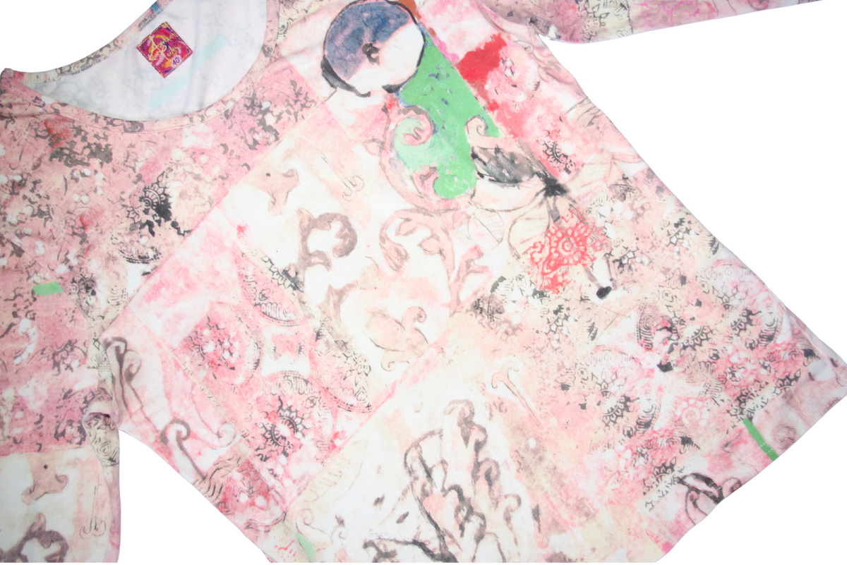 Aventures Des Toiles Pink Graphic Faded Long Sleeve Top