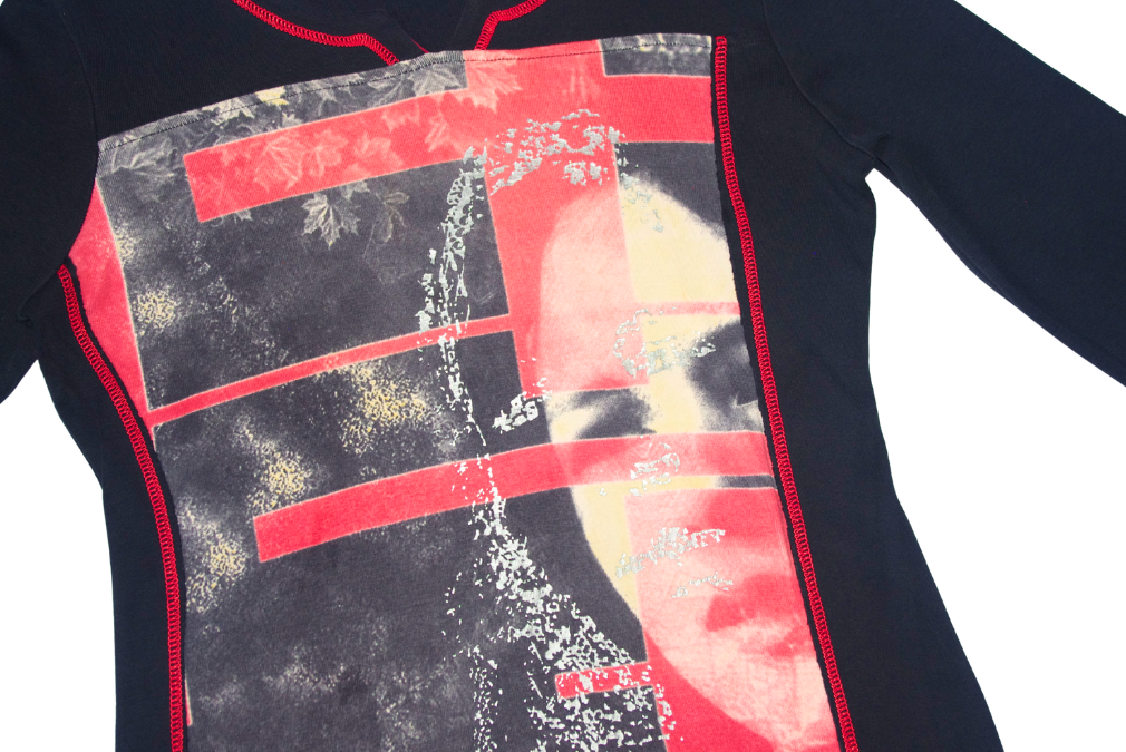 Black & Red Face Graphic Long Sleeve Top